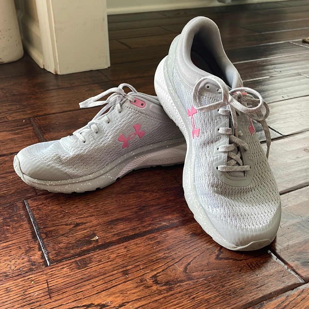 Under armour charged tennis shoes